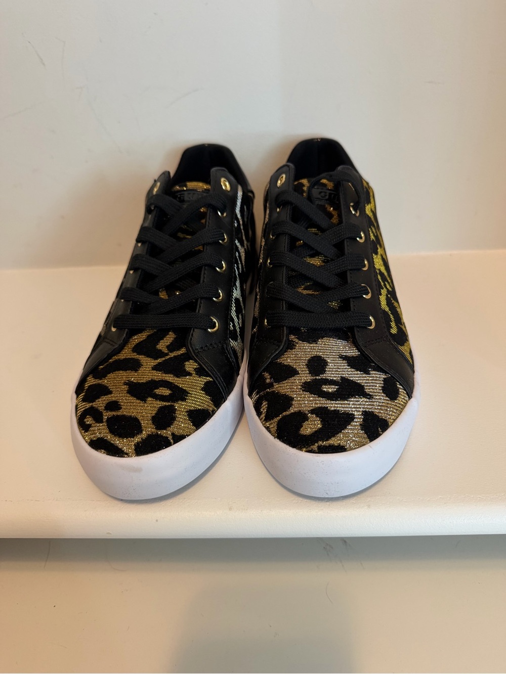 GUESS Pathin Gold Leopard Print Sneakers Size 9.5 New in Box